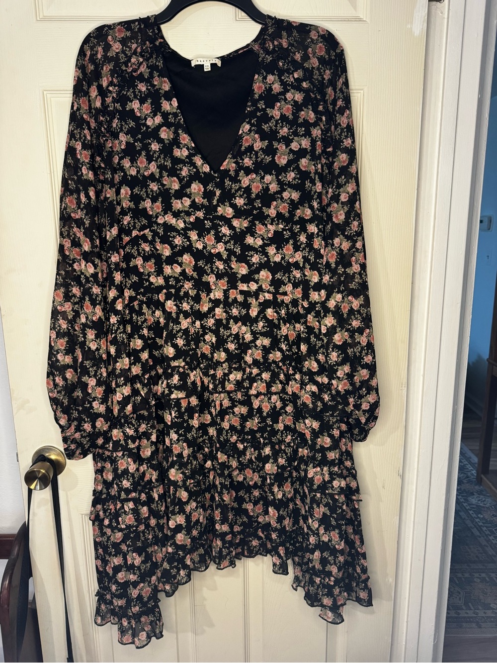 Black Floral Tiered V-Neck Dress with Pink Roses - Size XXL